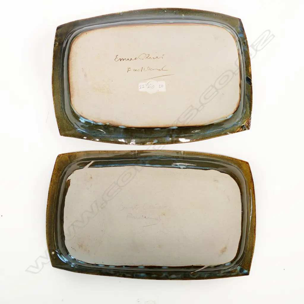 Two Ennis Oliver rectangular platters, various coloured central flowers. L.360mm Image 1++