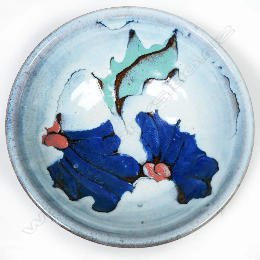 Two Ennis Oliver dishes, pale blue with floral motif, Dia. 240mm & 310 x 230mm Image 1++