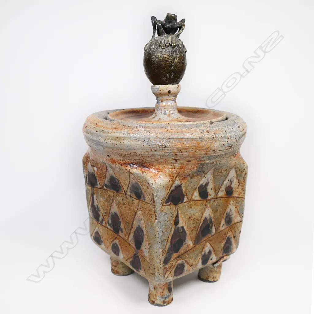 Ted Kindleysides square sided jar on 4 column feet Image 1++