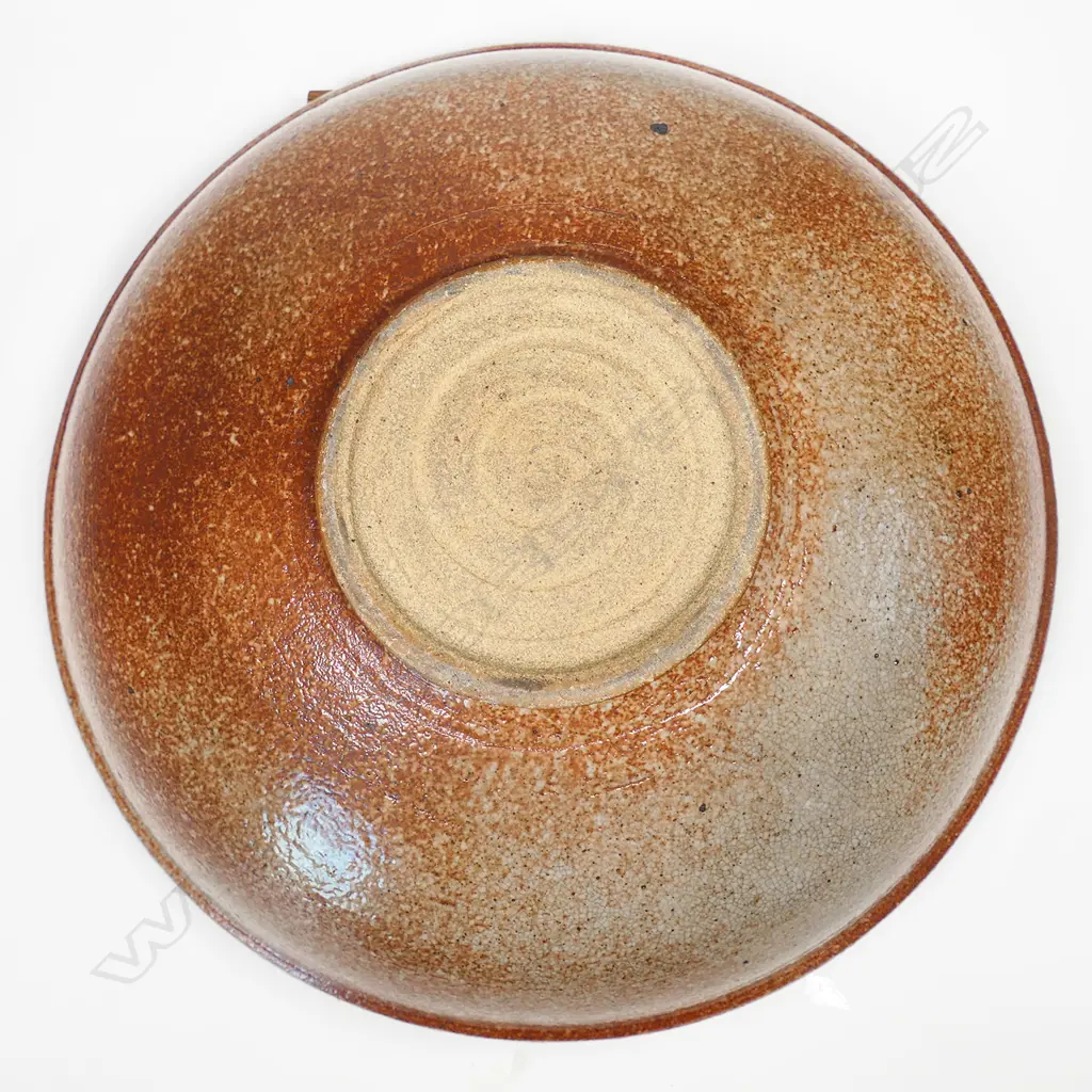 Ross Mitchell-Anyon (1954 - 2022) large shino glaze bowl. Dia.400 x 135mm Image 1++