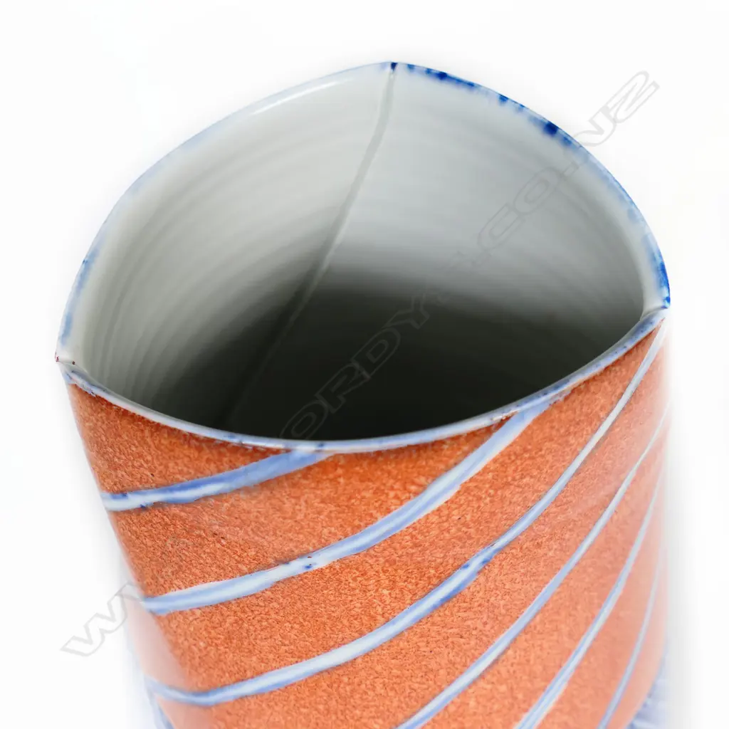 Kevin White (AU) red blue & white porcelain vase Image 1++