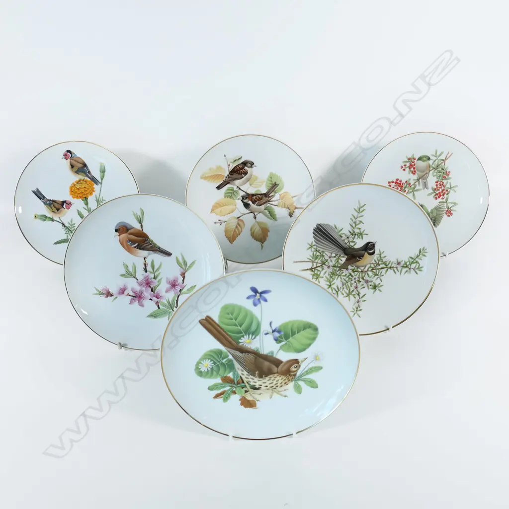 Set of six Crown Lynn bird decorated plates by Elaine Power Image 1++