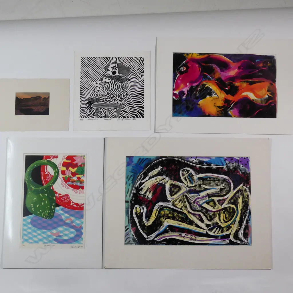 Five assorted works on paper - various artists Image 1++