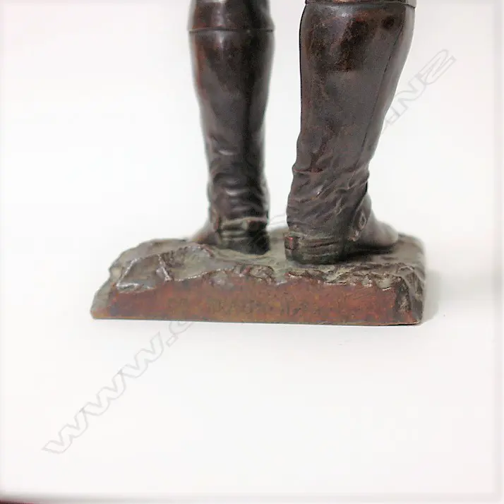 A 19thC French bronze of Napoleon Bonaparte Image 1++