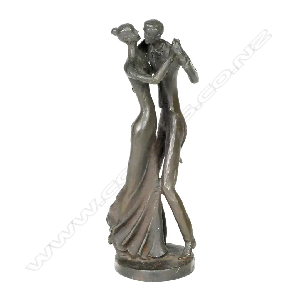 A stylish bronze sculpture of a dancing couple Image 1++
