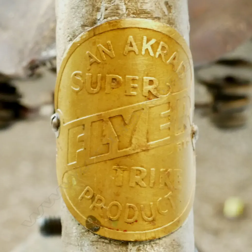 A 1940s N.Z. Akrad 'Super Flyer' trike Image 1++