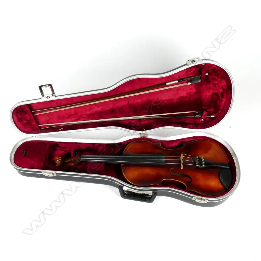 A German viola by C.A. Götz jr. Image 1++