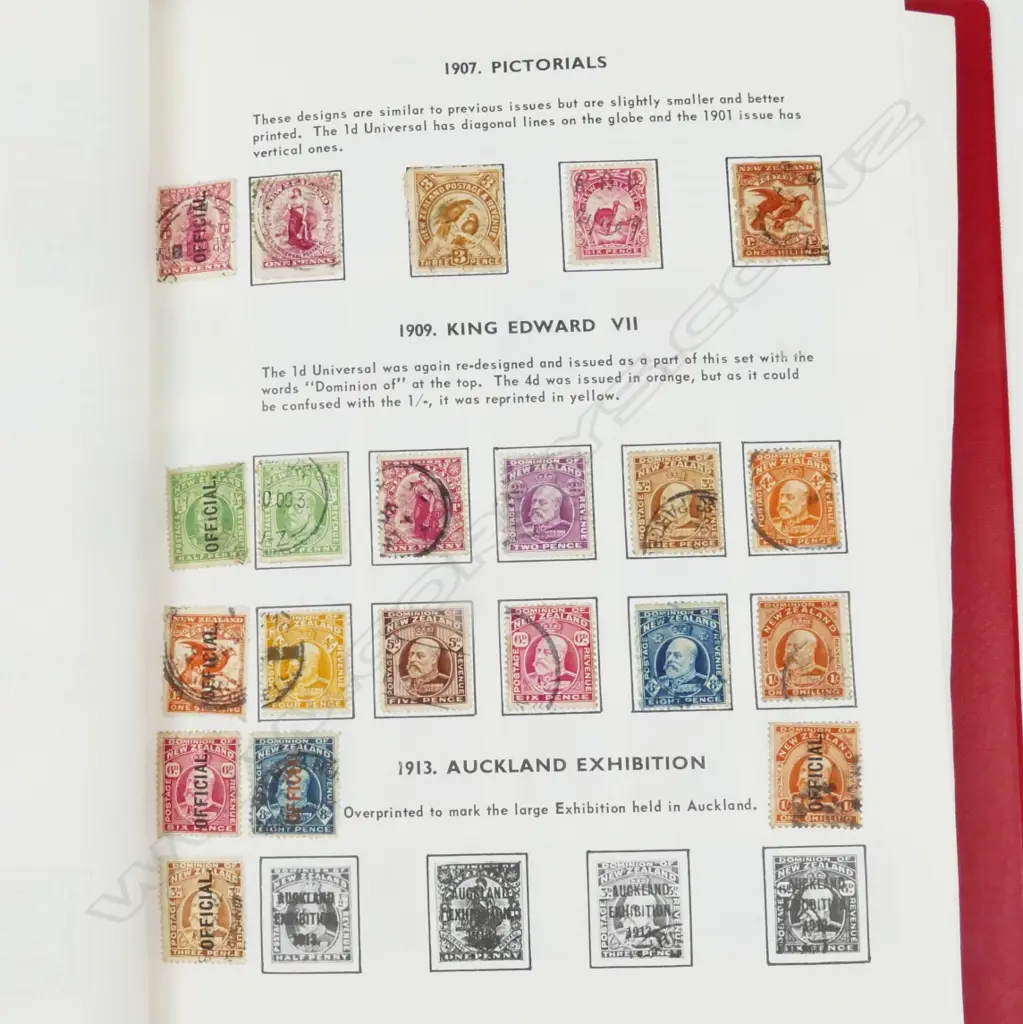 The Tasman loose-leaf stamp album Image 1++