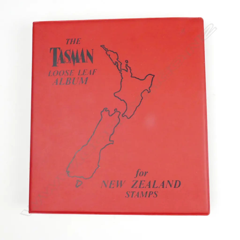 The Tasman loose-leaf stamp album Image 1++