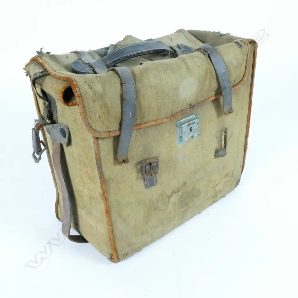 A Thornton Pickard 'Imperial' Triple Extension glass plate camera Image 1++