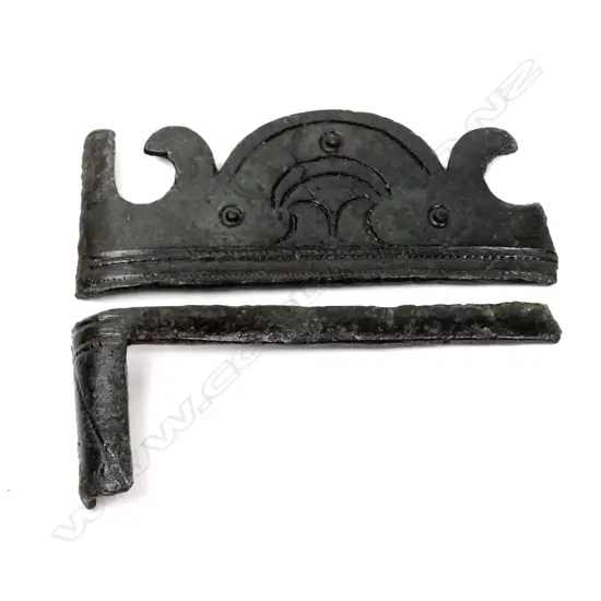A Celtic bronze sword chape mount