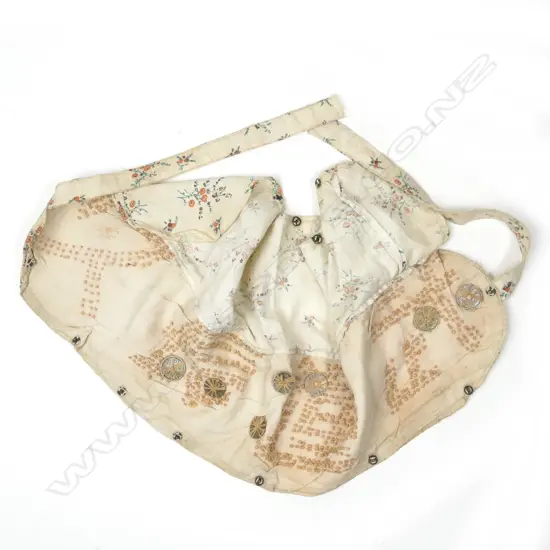 A WWII period Japanese serviceman’s ‘1000 stitch belt’