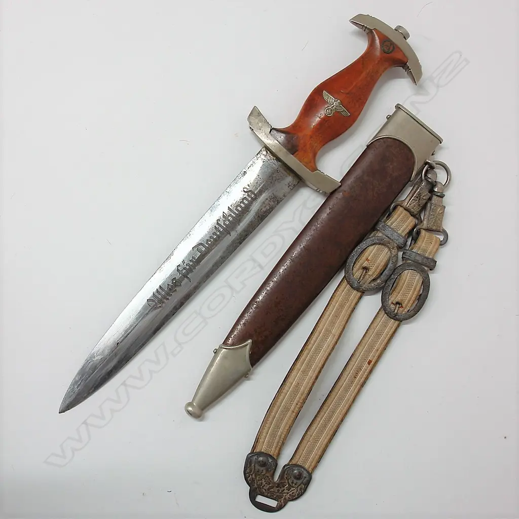 A WWII German SA dagger by E.Pack Image 1++
