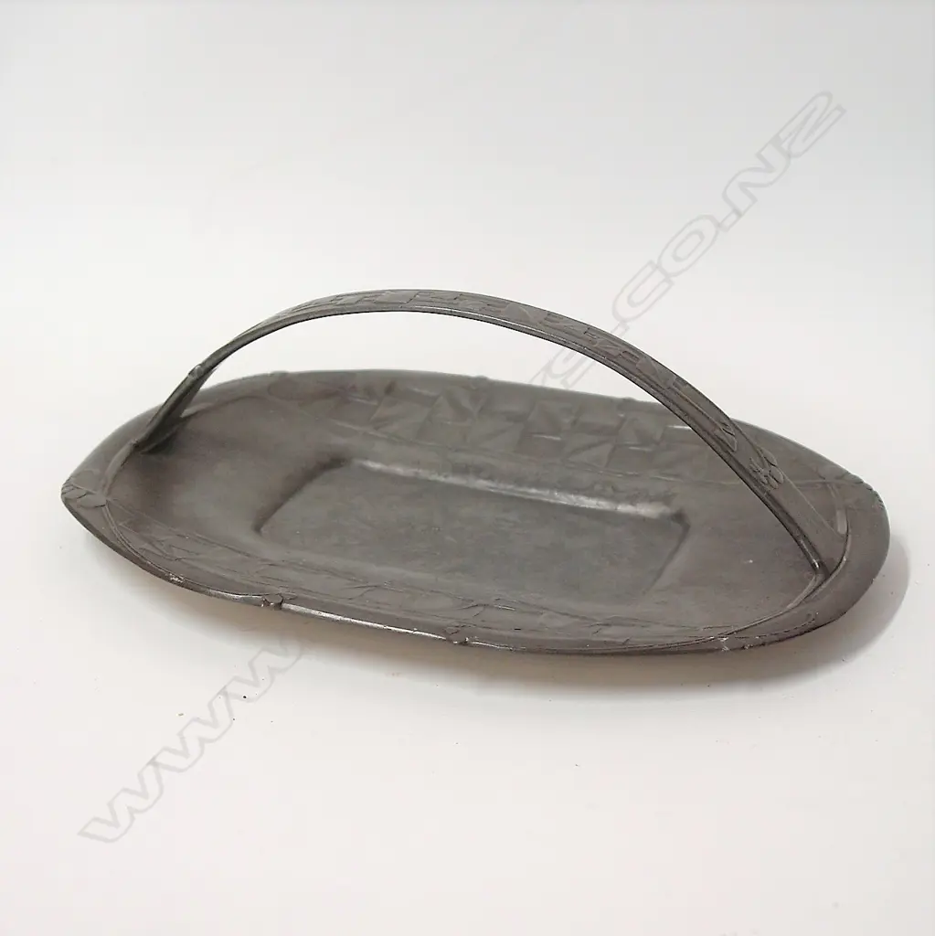 An English Pewter (Tudric) Archibald Knox design pewter dish Image 1++