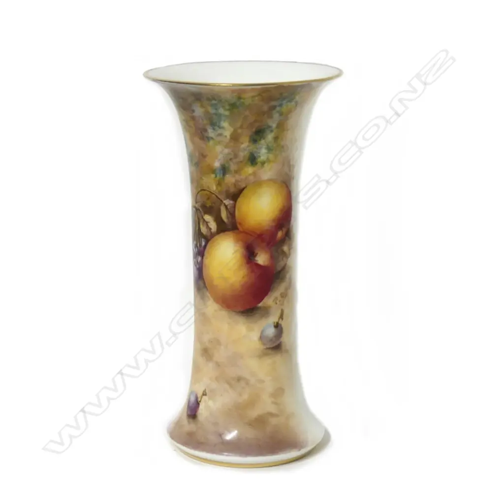 A Royal Worcester vase Image 1++