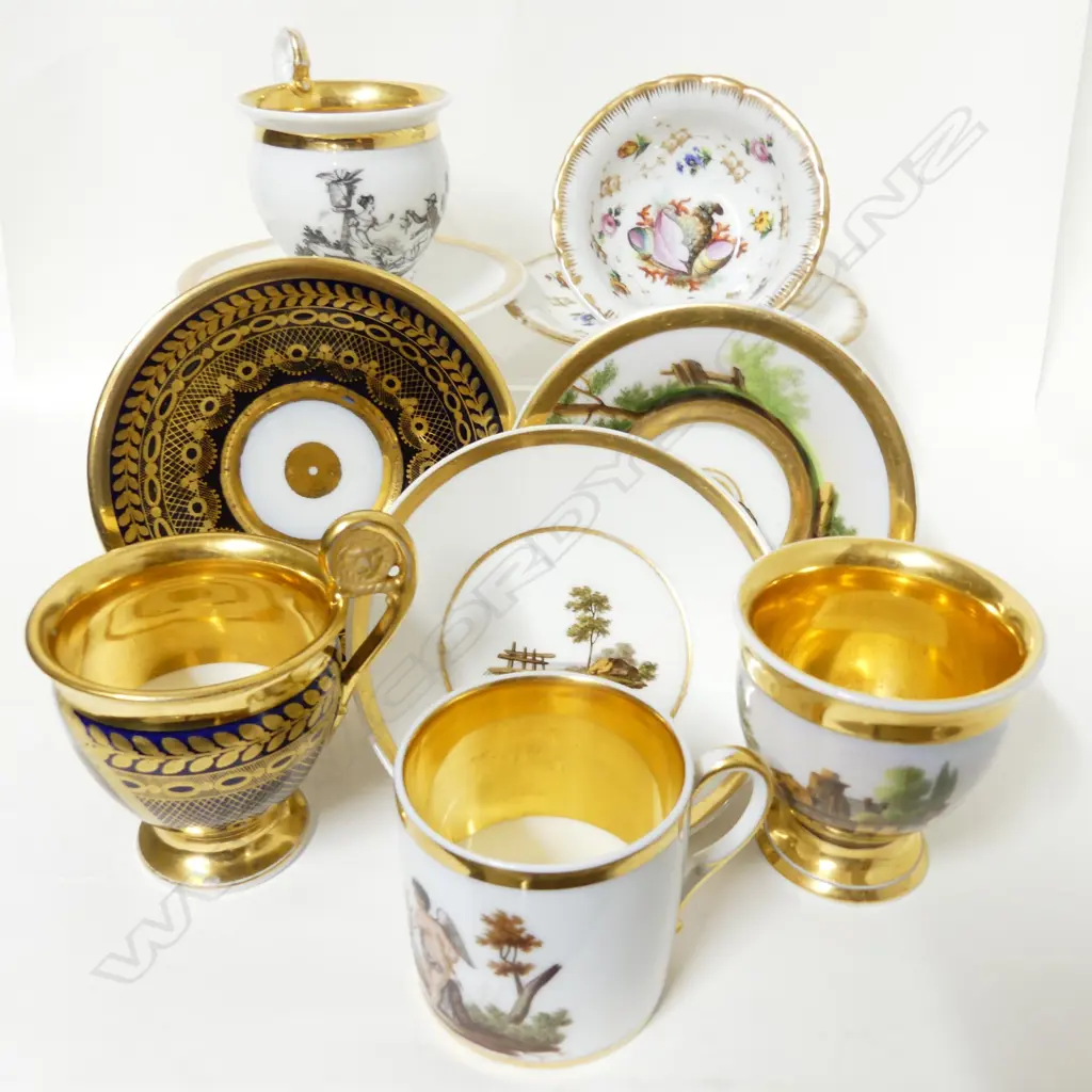 Five various continental porcelain cabinet cups and saucers Image 1++