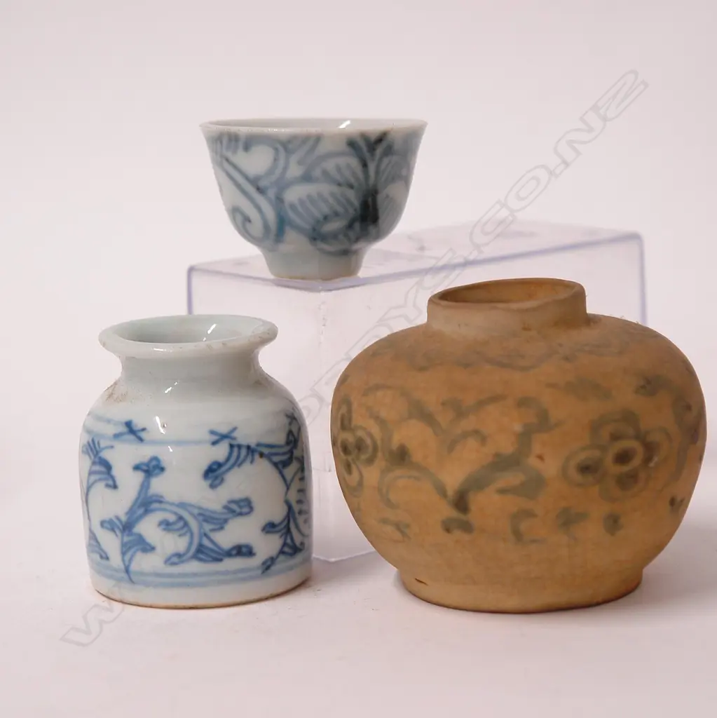 Three old small Chinese pots similar to above Image 1++