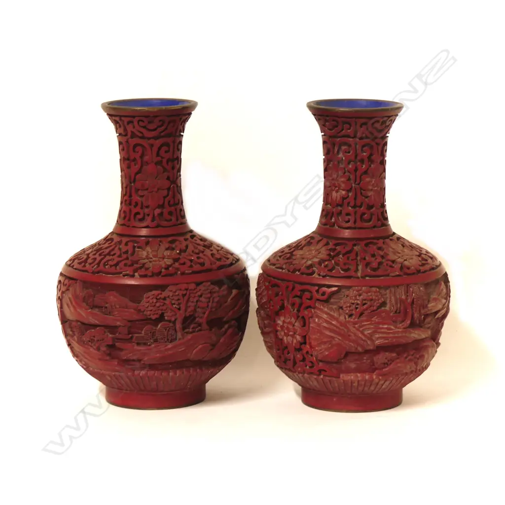 A pair of Chinese cinnabar lacquer baluster vases Image 1++