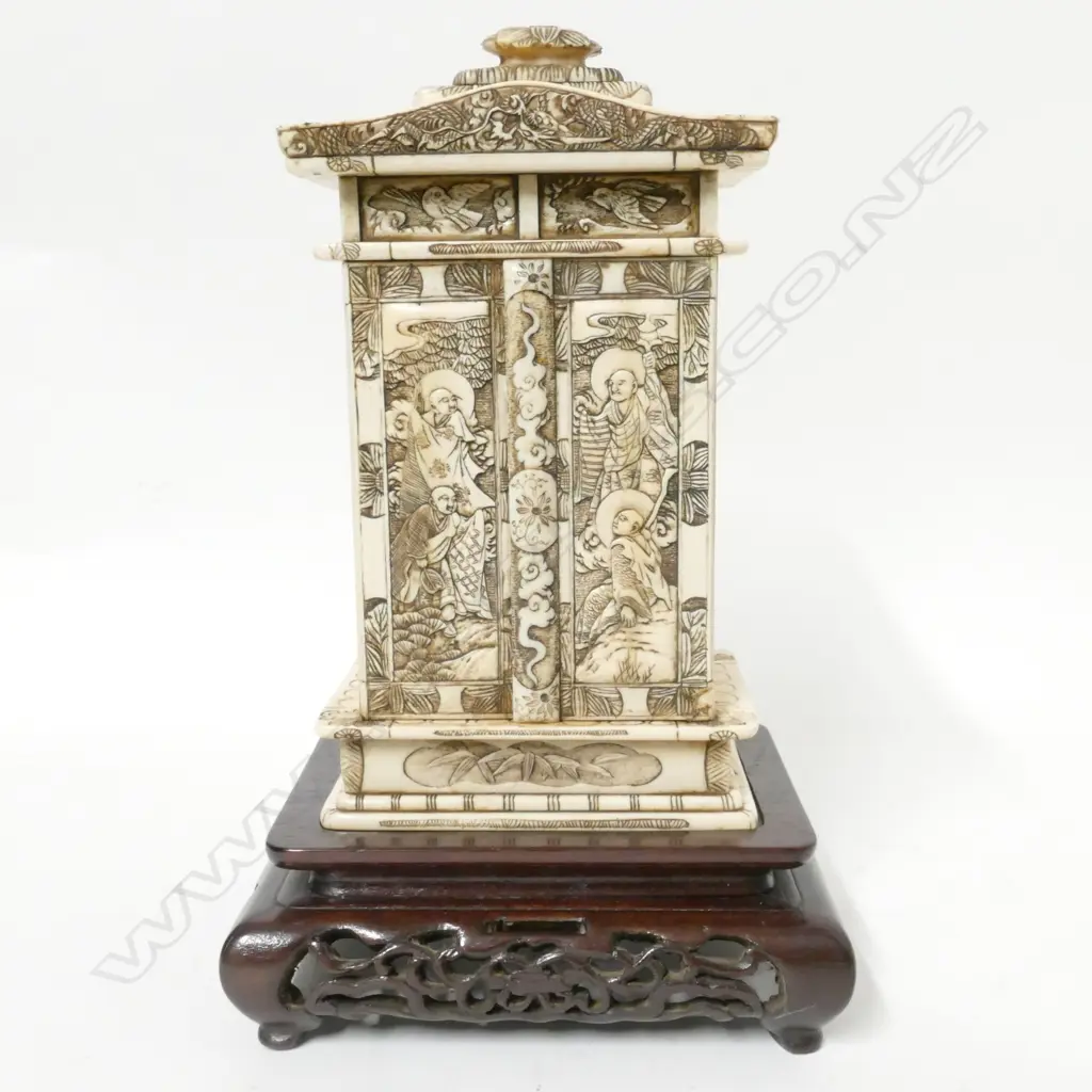 A Japanese Taisho period ivory miniature shrine cabinet (butsudan) Image 1++