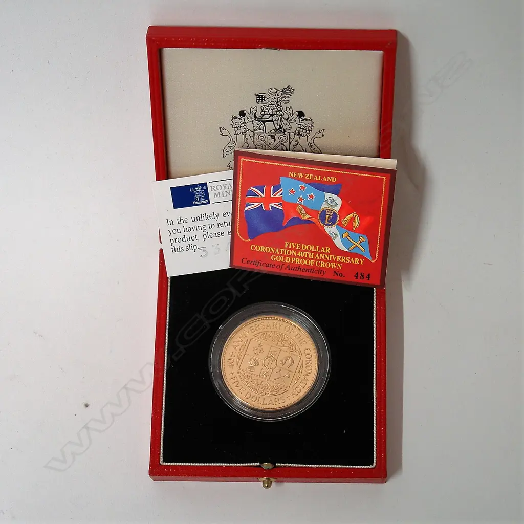 A 1993 N.Z. '40th Anniversary of the Coronation' $5 gold proof coin Image 1++