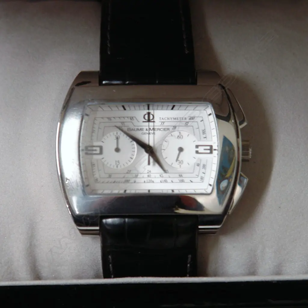 A c.1997-2000 gent's Baume & Mercier ‘Hampton City’ chronograph wristwatch Image 1++