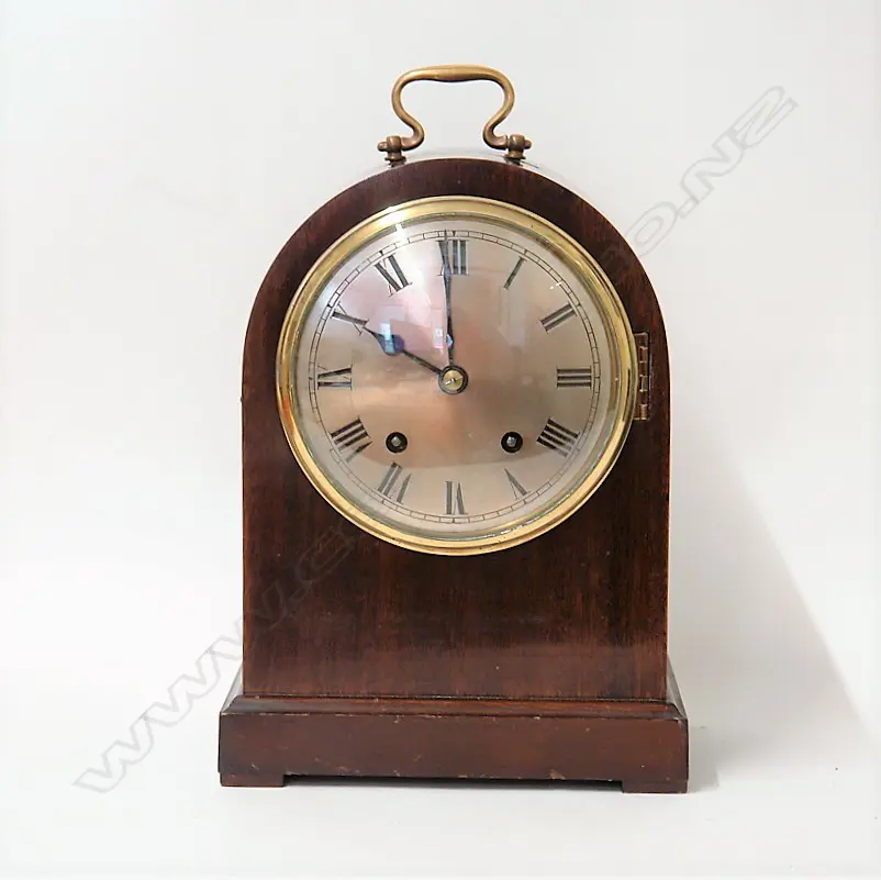 A c.1900 German (Winterhalder & Hofmeier) quarter-striking mahogany cased bracket clock Image 1++