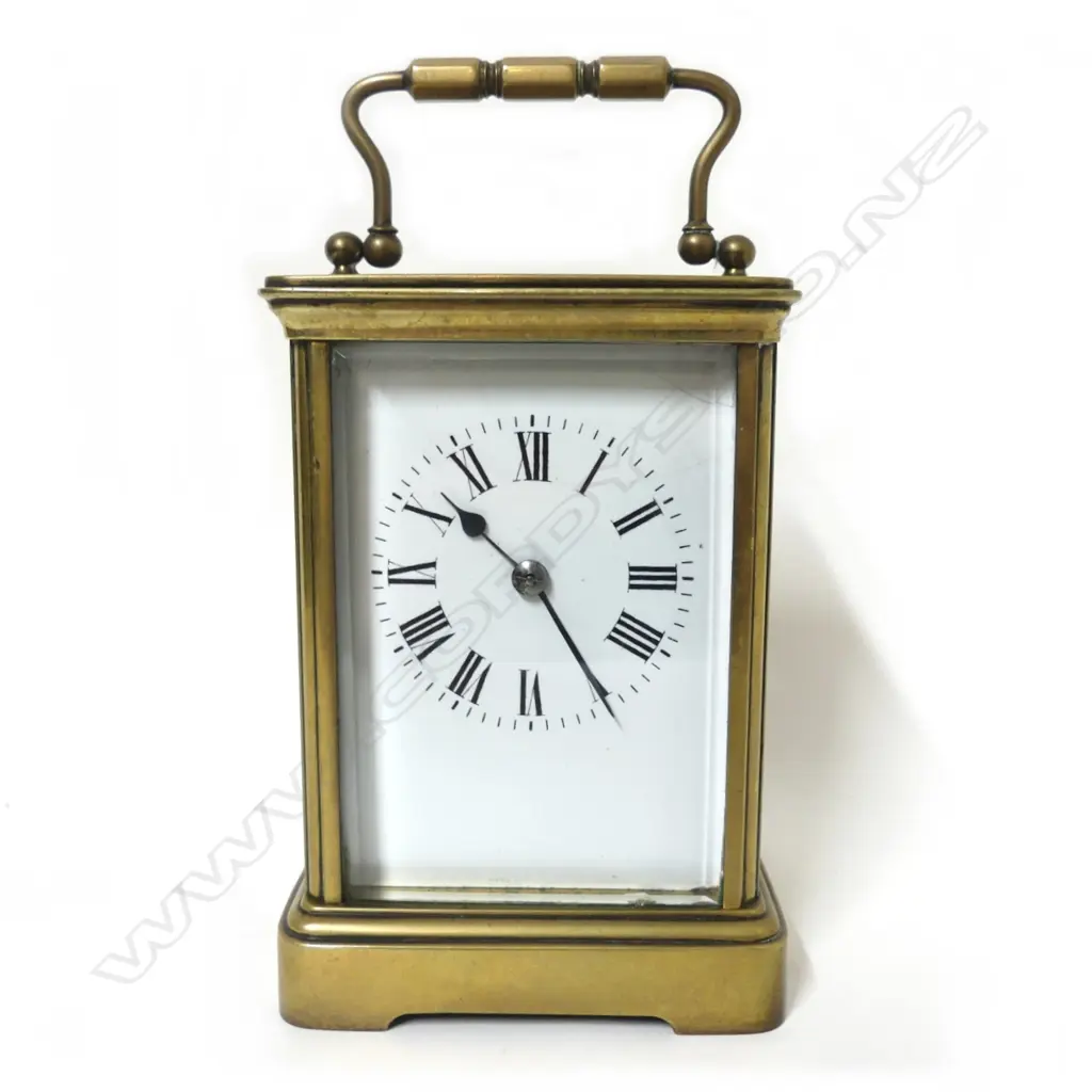 A good late 19thC French glass cased striking carriage clock Image 1++