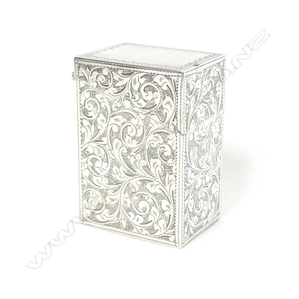 A small fine quality Edwardian silver card box Image 1++