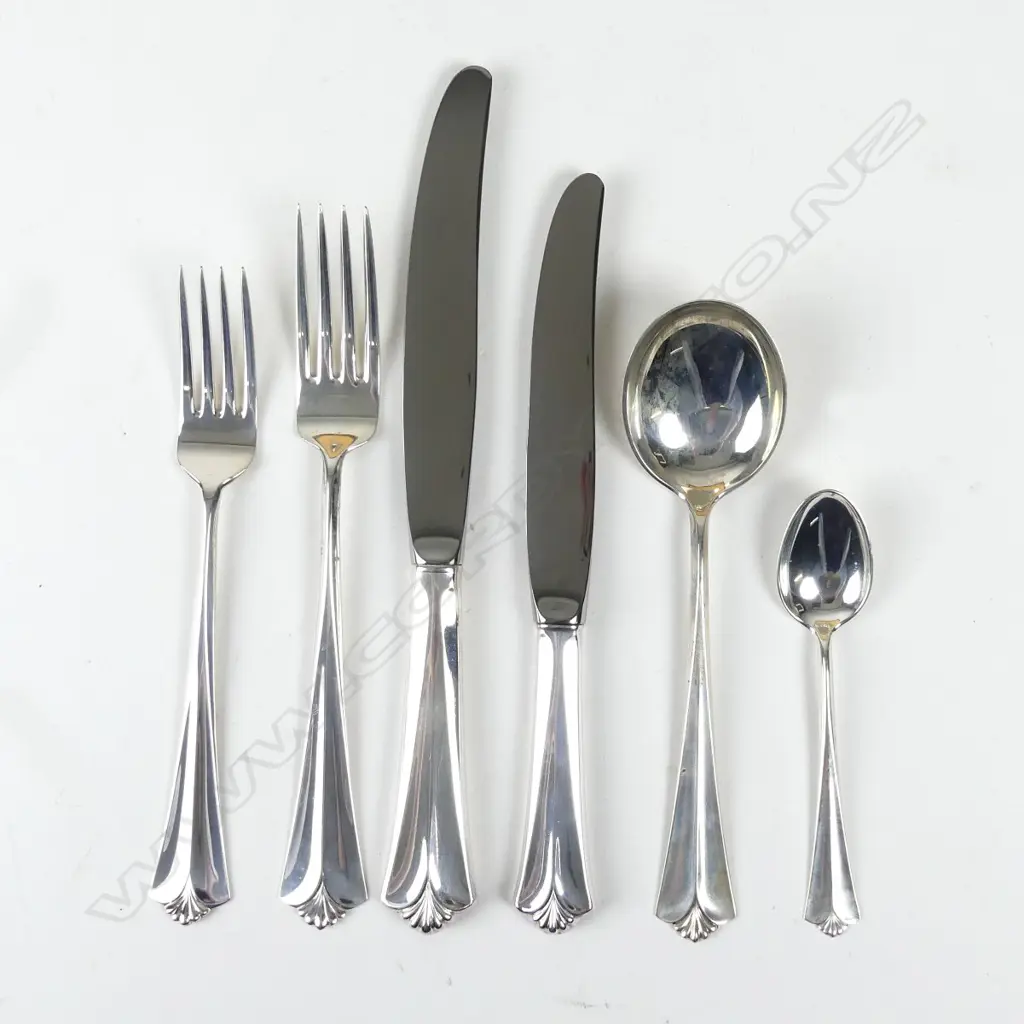 A Norwegian silver cutlery canteen Image 1++