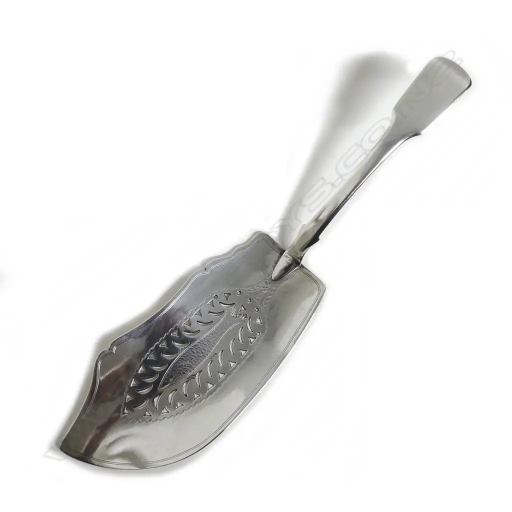 A George IV silver fish slice Image 1++