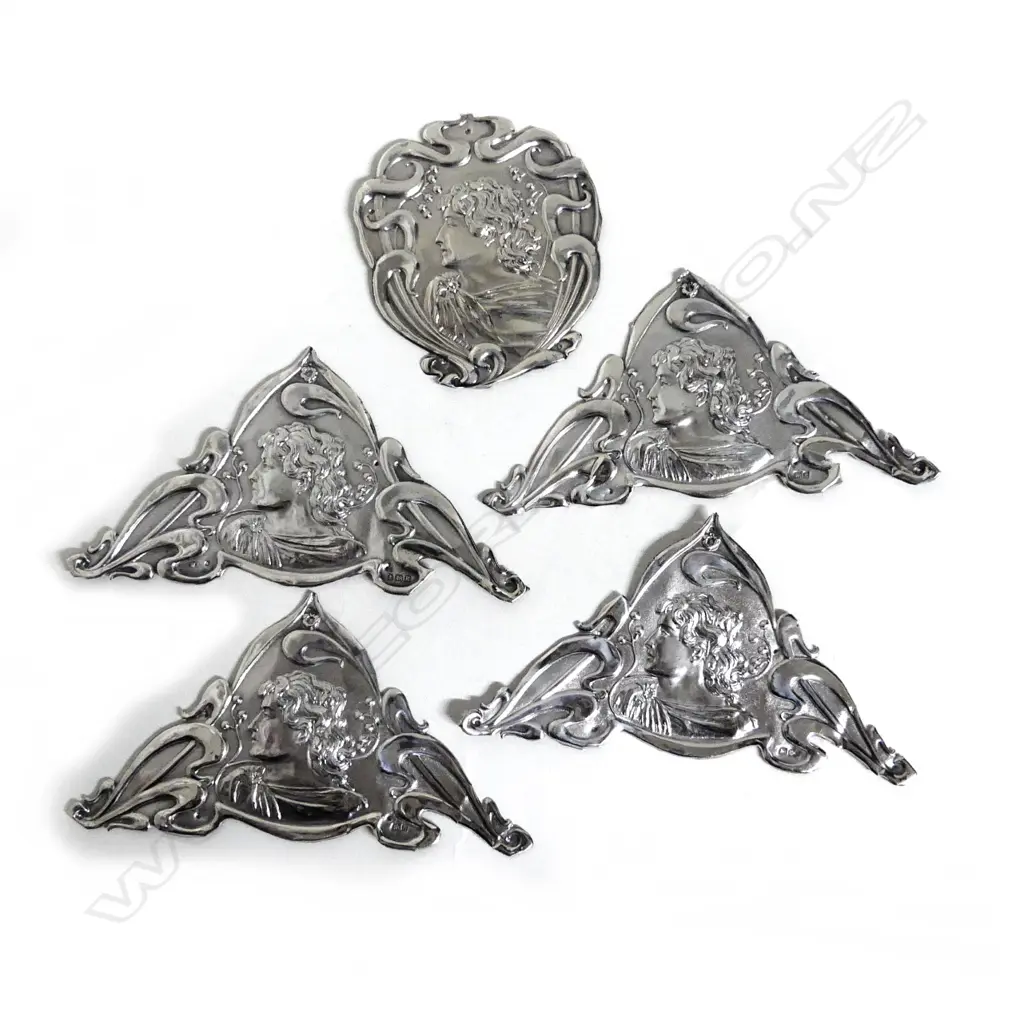 Five small silver art Nouveau panels Image 1++