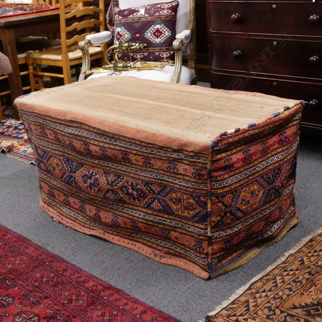 A Caucasian Shahsavan kilim bedding bag (mafrash) Image 1++