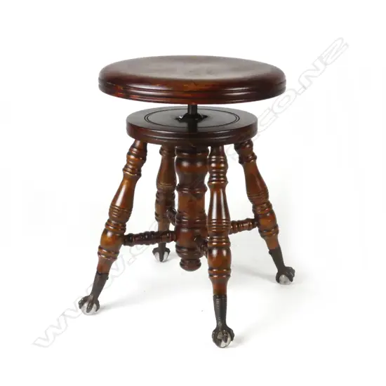 An American rise and fall piano stool