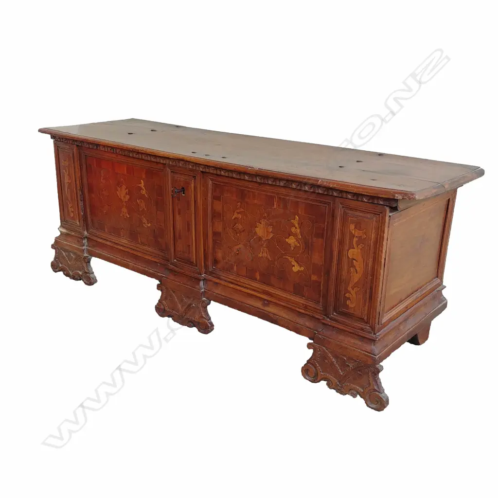 A mid-19thC Italian cassone Image 1++