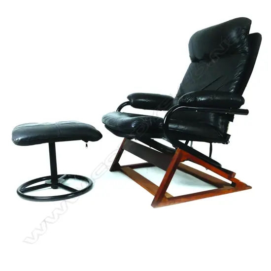 Tube steel and teak framed recliner chair