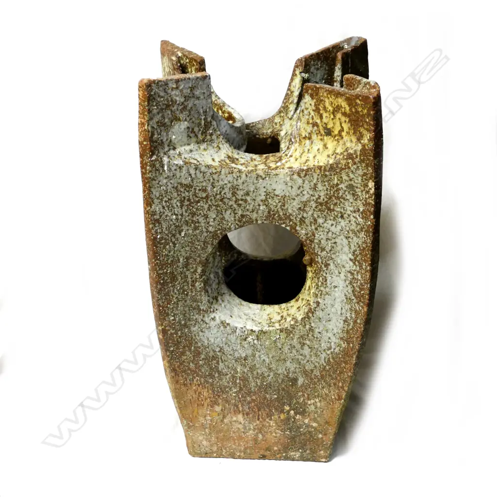 A large and impressive Roy Cowan sculpture Image 1++