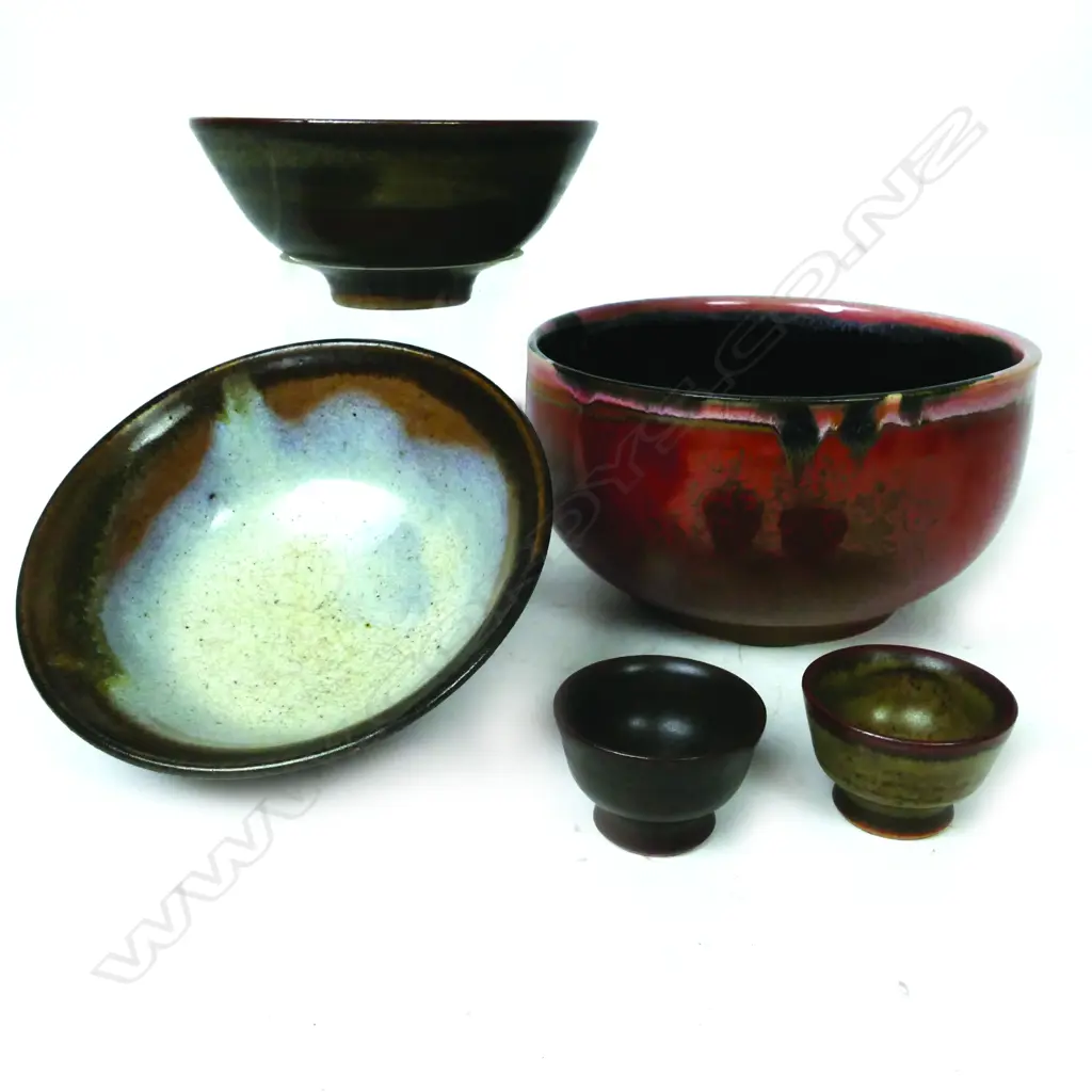 Three pottery bowls Image 1++