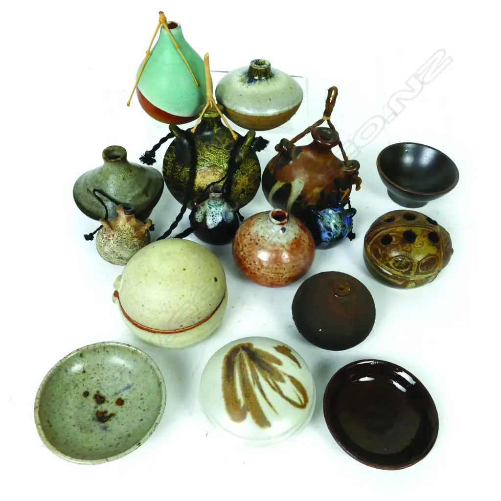 A selection of 17 miniature ceramic vases Image 1++
