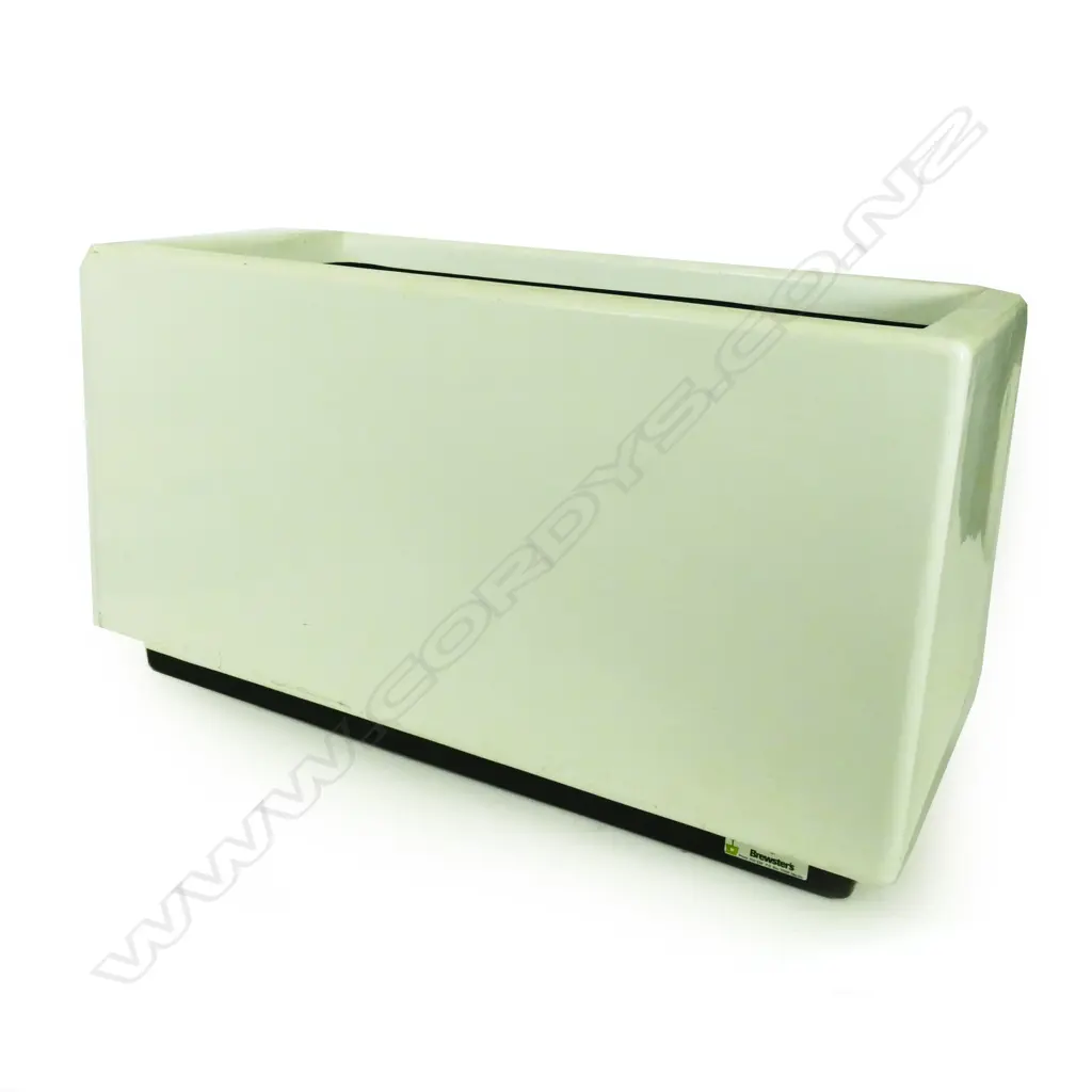 A fibreglass 'Landscape' planter for Brewsters Image 1++