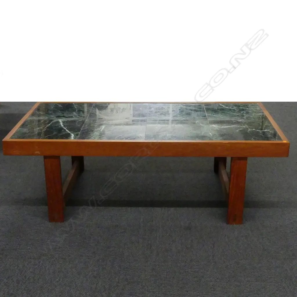 A rimu framed Image 1++