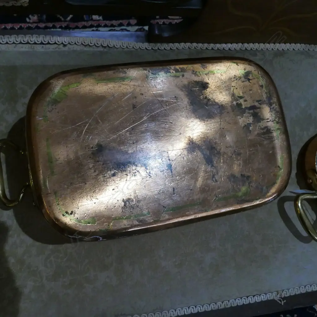 A Victorian copper fish pot Image 1++