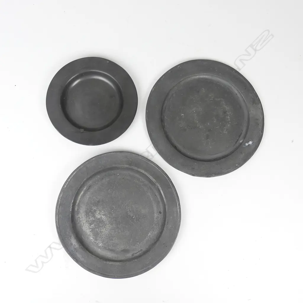 Three Georgian pewter plates Image 1++