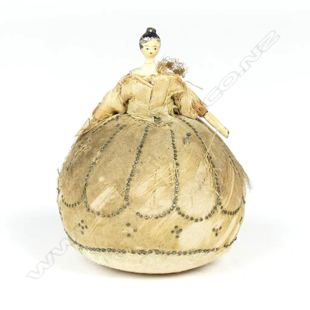 A rare Georgian pin cushion Image 1++