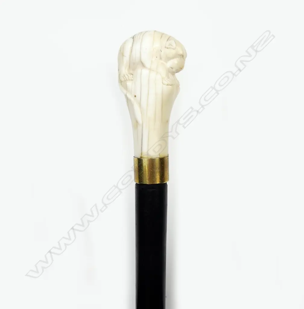 A c.1900 carved ivory tiger handled walking stick Image 1++