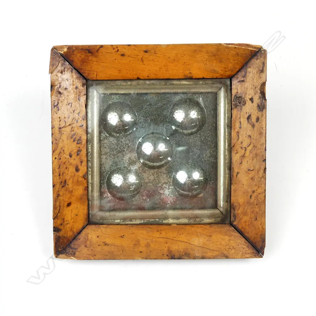 A small Georgian mirror Image 1++