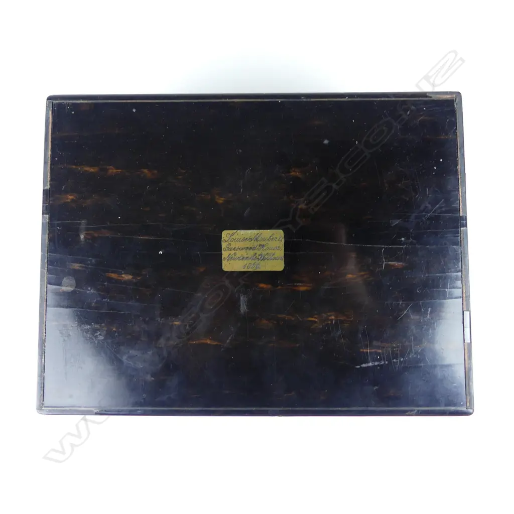 A Victorian coromandel wood vanity case Image 1++