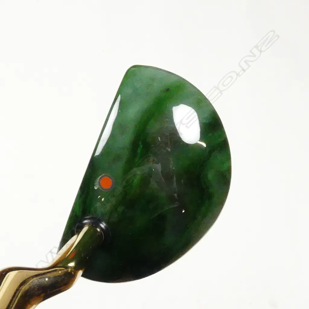 A modern American 'Green Club' green jade golf putter Image 1++