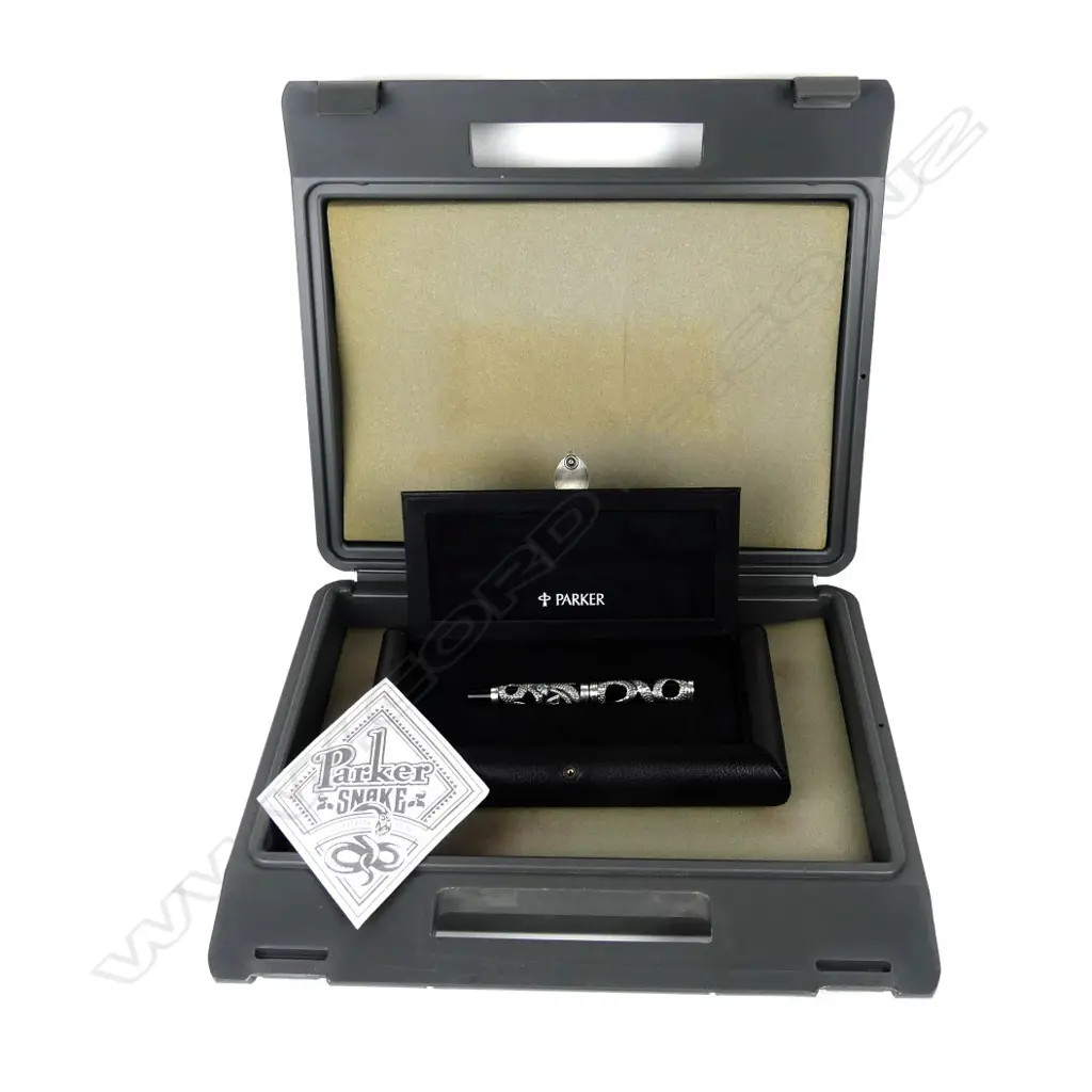 A Parker 'Snake' limited edition fountain pen Image 1++