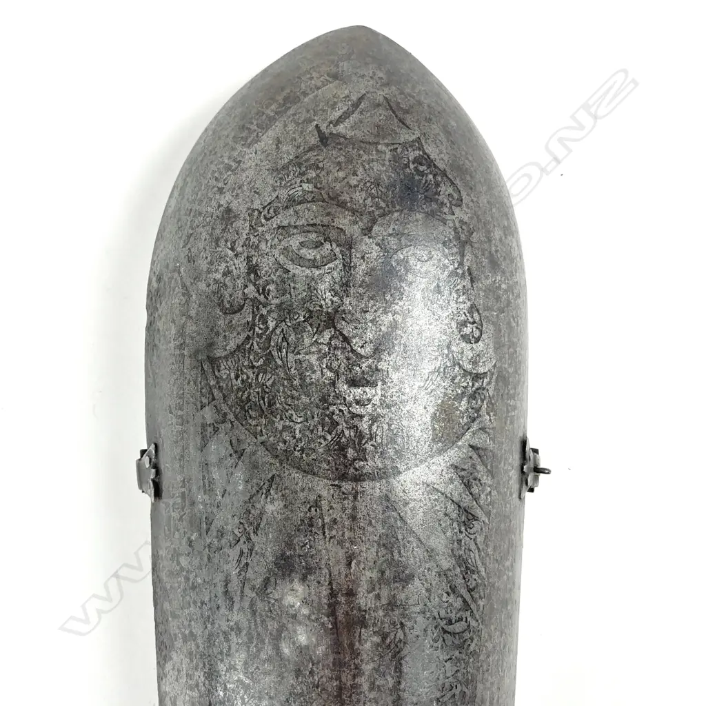 A 19thC Indo-Persian bazu-band (forearm armour) Image 1++