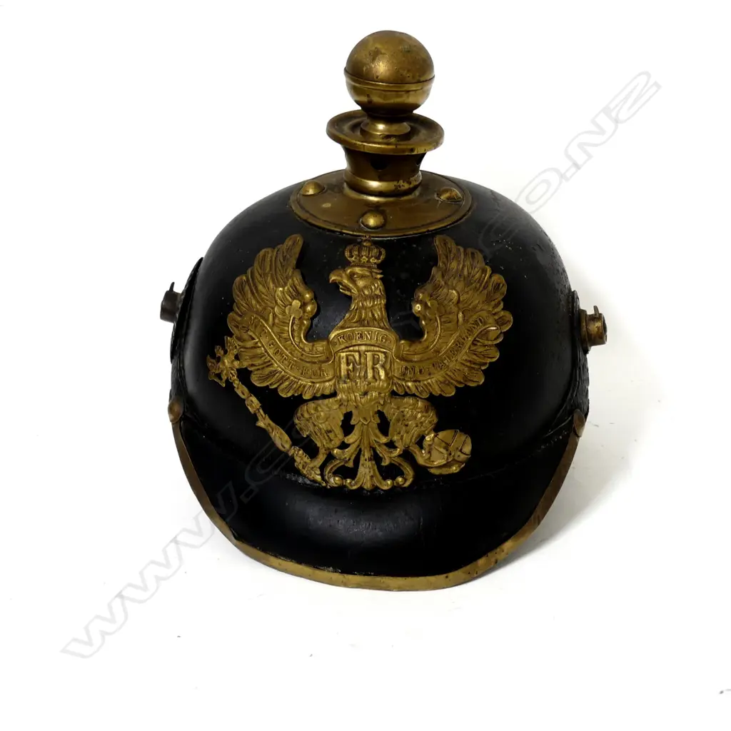 An Imperial German Artillerie kugelhelm Image 1++